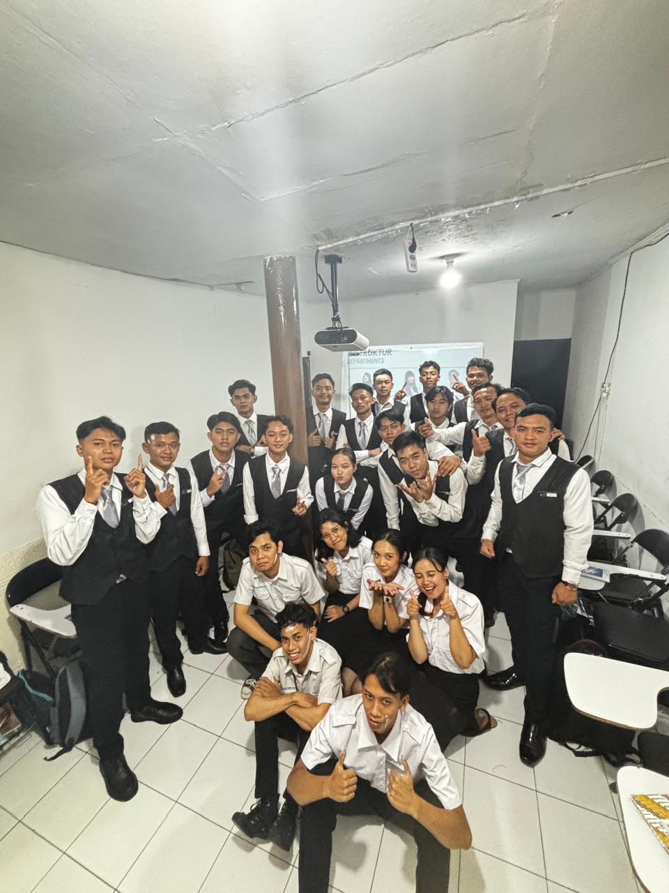 77dae133-a52b-45c6-b6d8-3b6ee1f8eda0